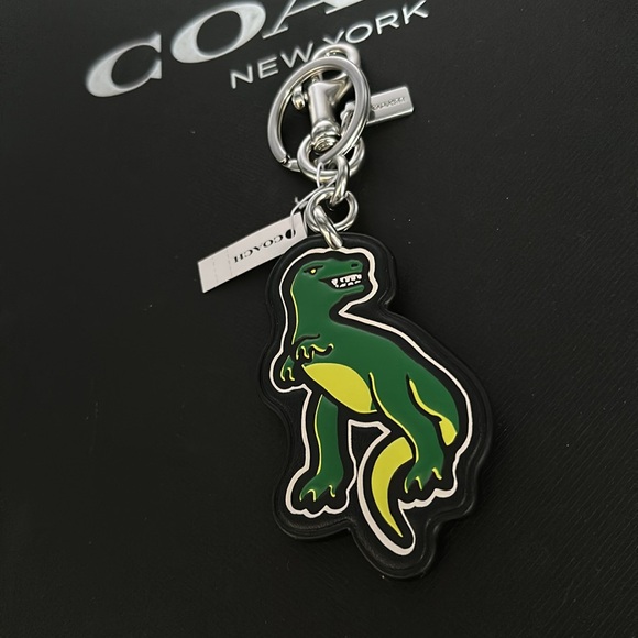 NWT Coach Rexy dinosaur Leather Bag Charm keychain ring Purse cw473 FOB Silver - Picture 4 of 8